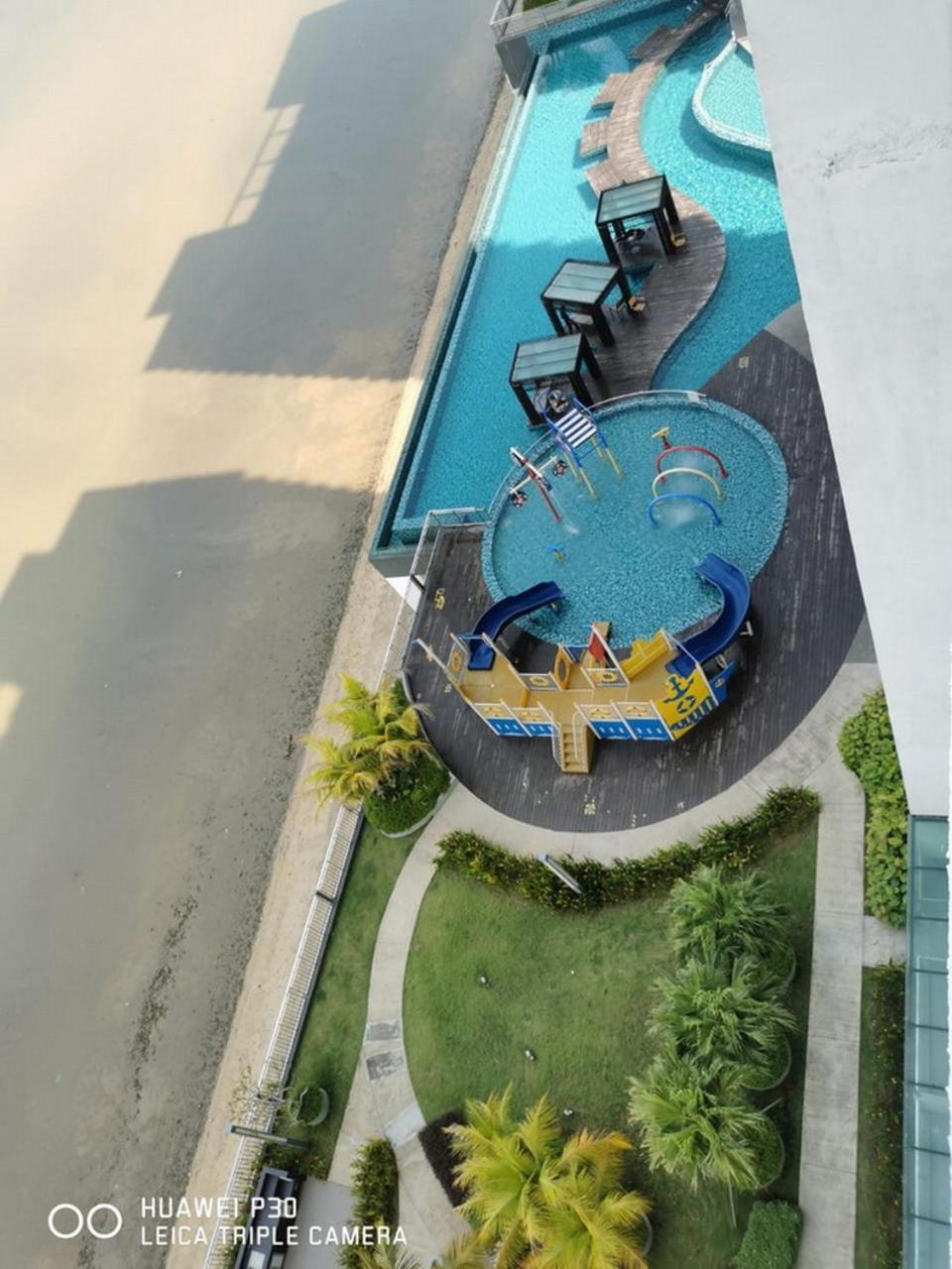 Leisure2 Imperium Residence Kuantan Seaview Studio Exterior photo